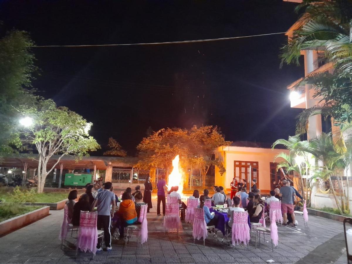 Khach San Vuon Quoc Gia Ba Be Hotell Bac Kan Eksteriør bilde