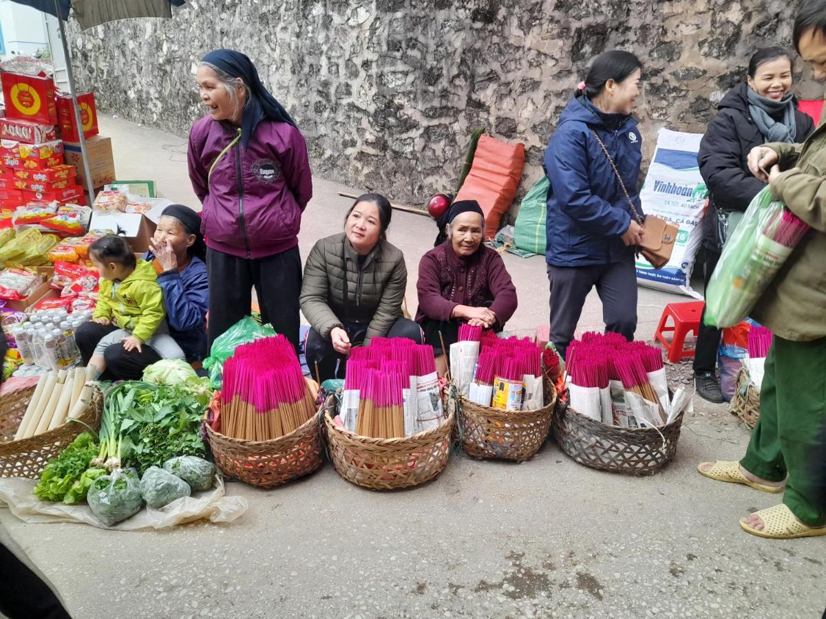 Khach San Vuon Quoc Gia Ba Be Hotell Bac Kan Eksteriør bilde