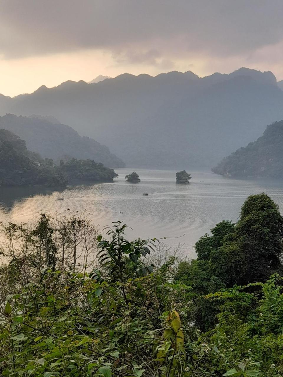 Khach San Vuon Quoc Gia Ba Be Hotell Bac Kan Eksteriør bilde